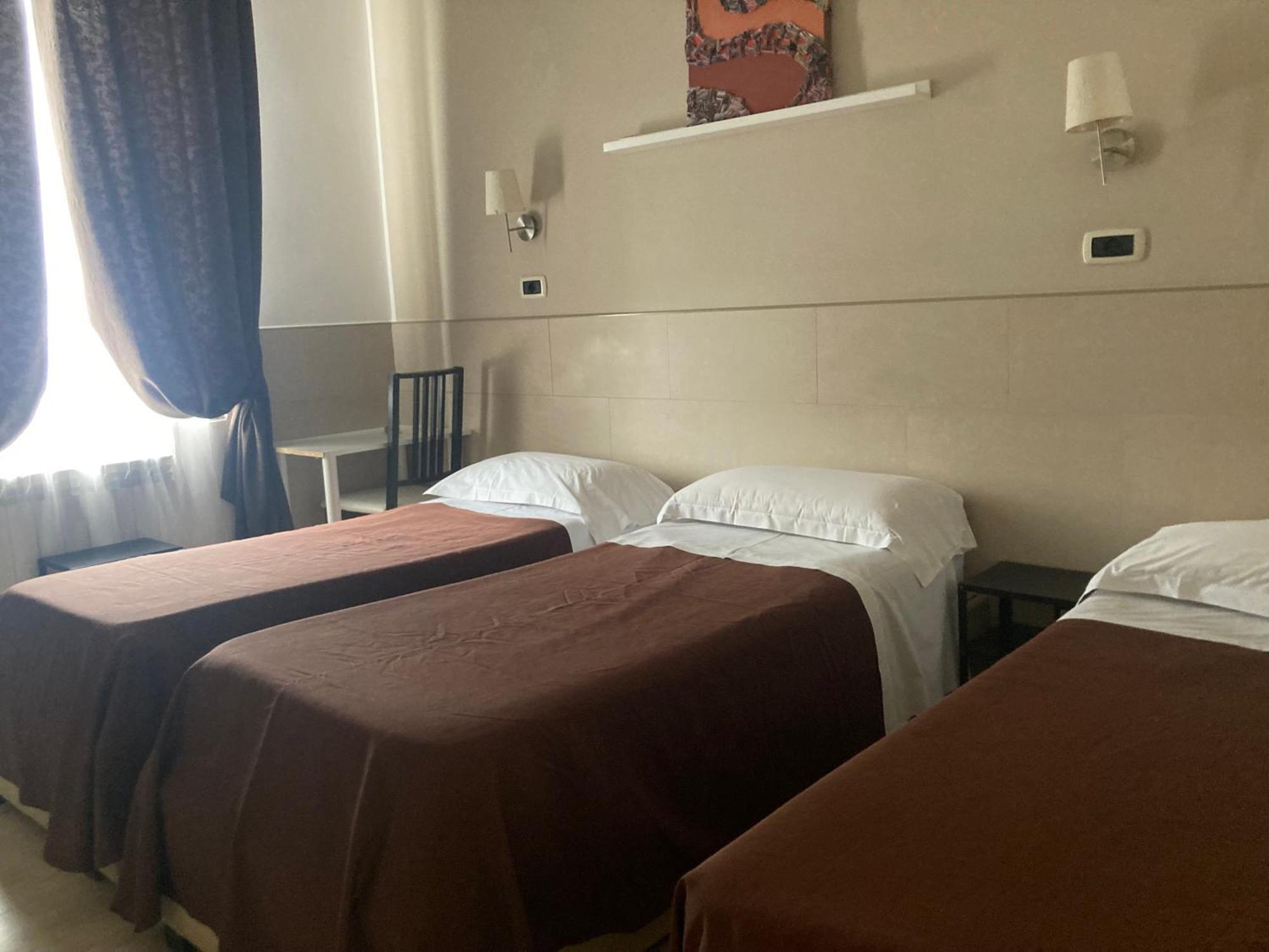 Hotel Indipendenza Rzym Zewnętrze zdjęcie