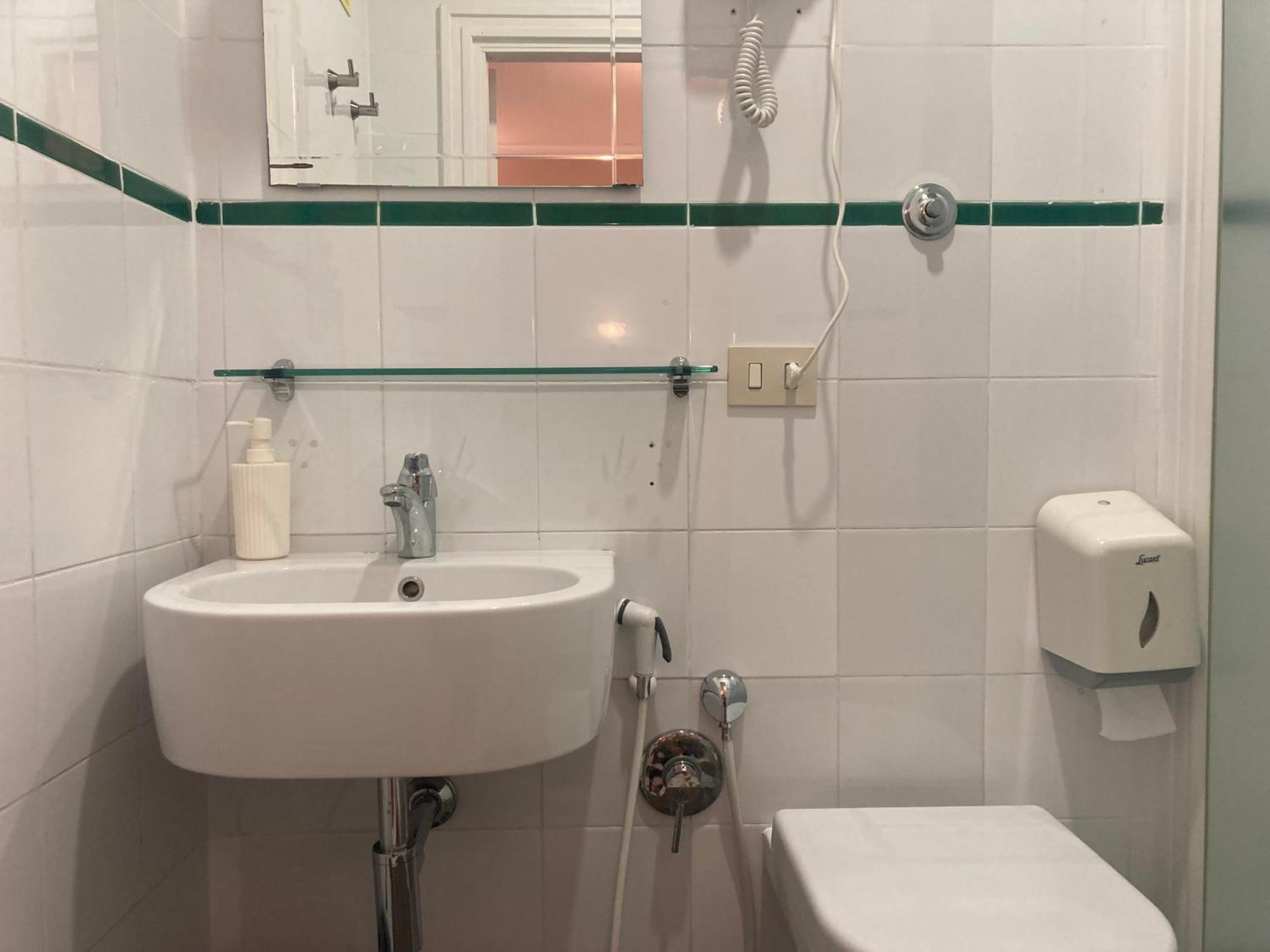 Hotel Indipendenza Rzym Zewnętrze zdjęcie