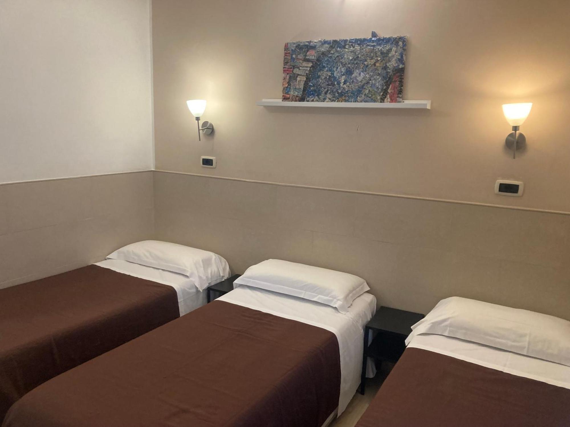 Hotel Indipendenza Rzym Zewnętrze zdjęcie