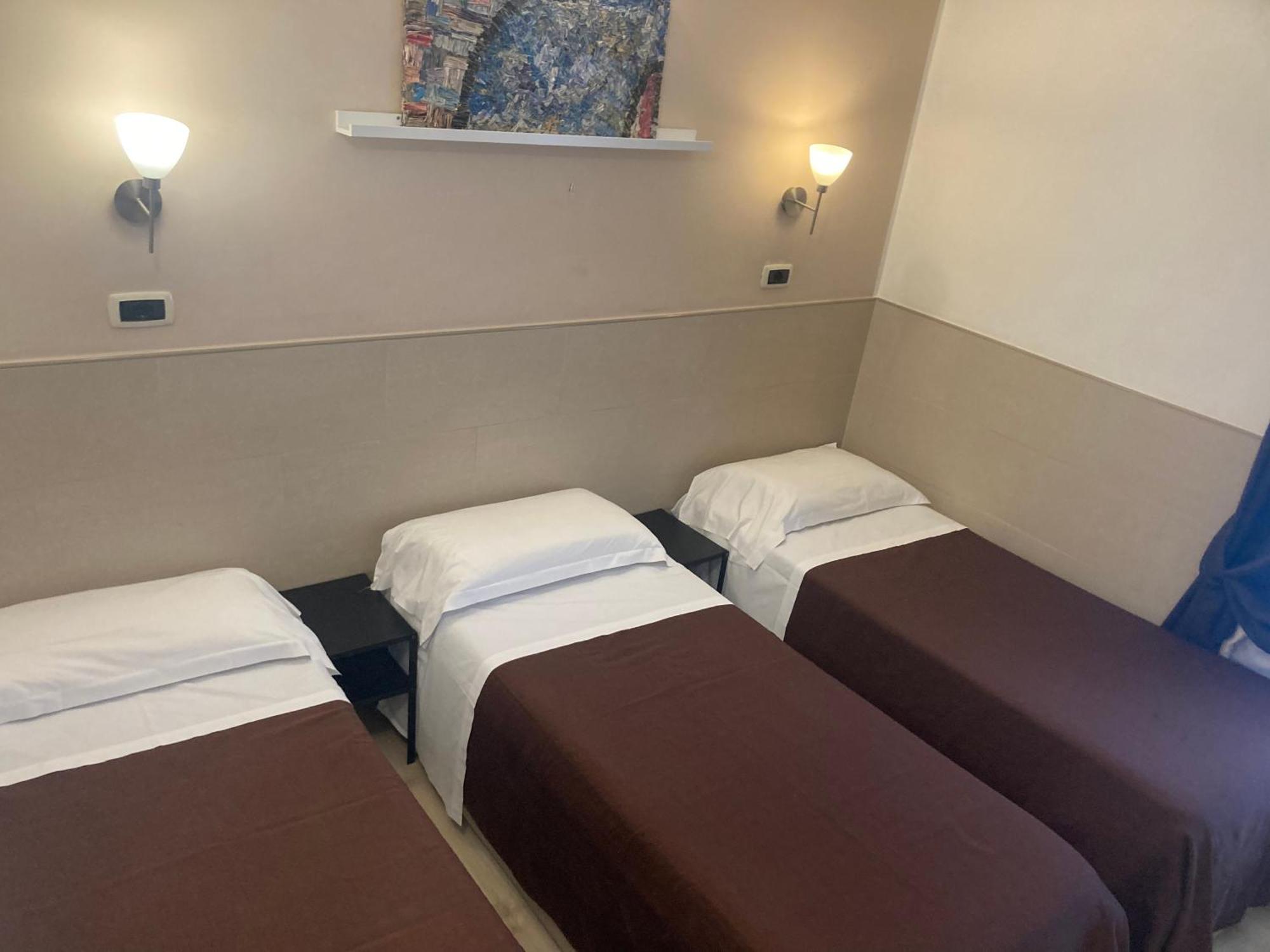 Hotel Indipendenza Rzym Zewnętrze zdjęcie